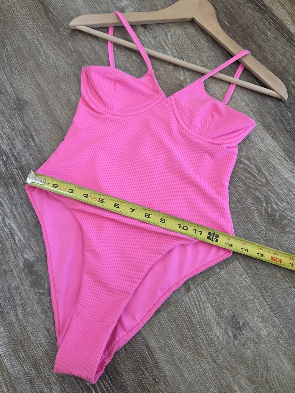 Frankies Bikinis Marie Ribbed Underwire One Piece Swimsuit NWT Vacay Resort HTF